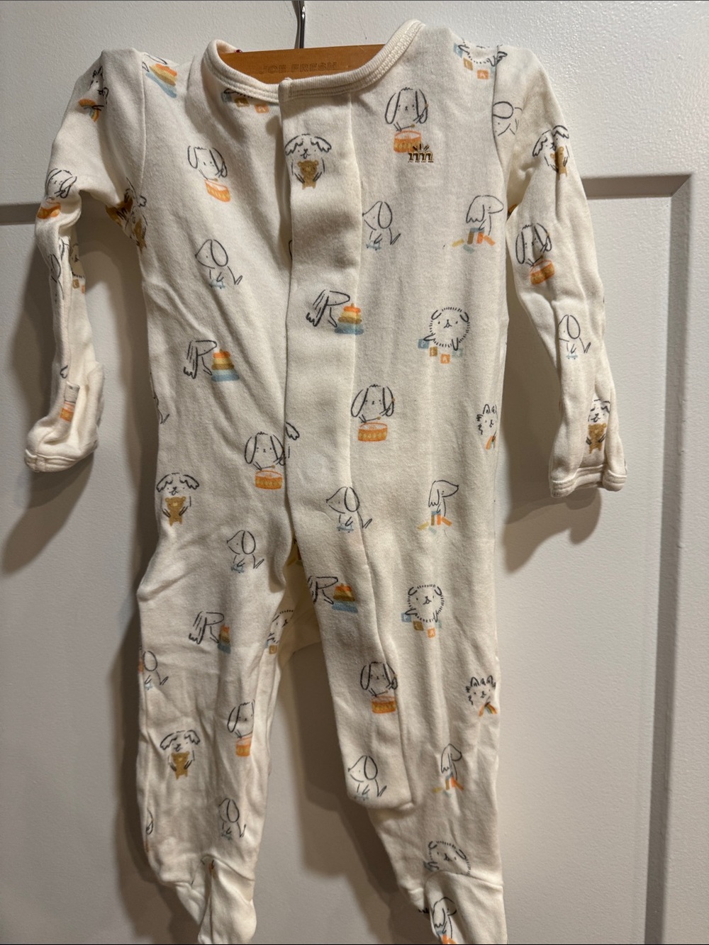 Magnetic Me Cream Footed One-Piece with Puppy & Play Motif